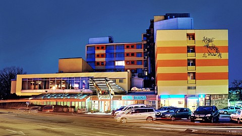 Popust za oviratlonce v hotelu Diana