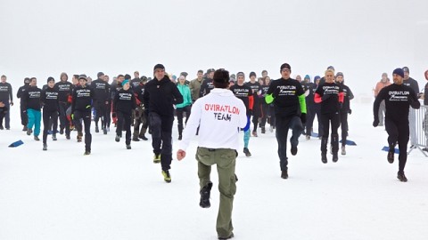 Oviratlonci uspešno premagali zimski izziv